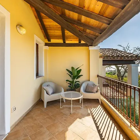 Cagliari Bay View Villa Quartu SantʼElena